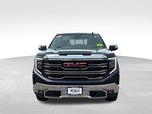 Titanium 2022 GMC Sierra 1500 SLT