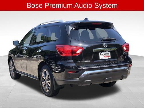2019 Nissan Pathfinder SL