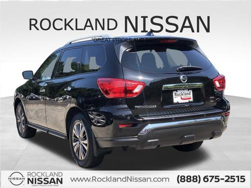 2019 Nissan Pathfinder SL