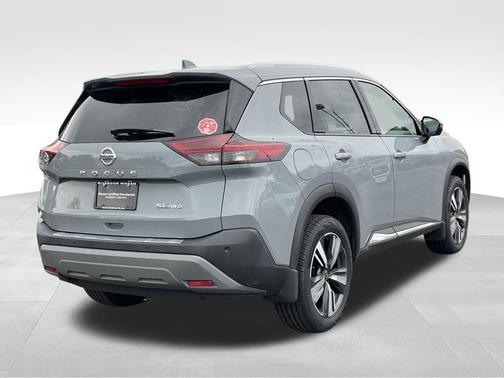Boulder Gray Pearl 2023 Nissan Rogue SL