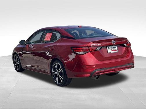 Scarlet Ember 2023 Nissan Sentra SR