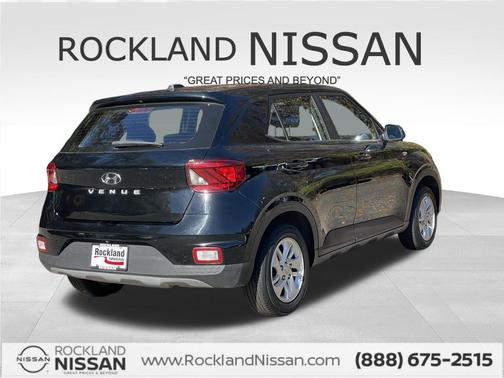 2023 Hyundai VENUE SE