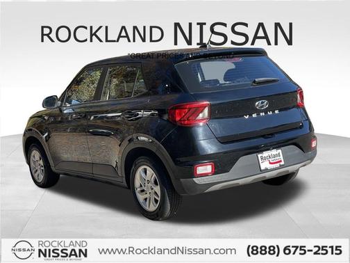 2023 Hyundai VENUE SE