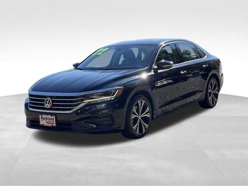 2022 Volkswagen Passat 2.0T SE