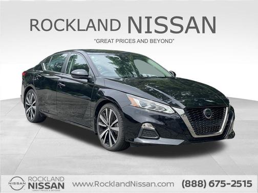 2022 Nissan Altima 2.0 SR