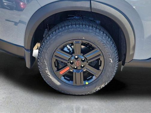 2025 Nissan Rogue Rock Creek