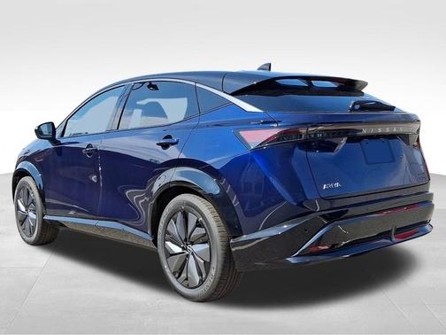 2025 Nissan ARIYA EVOLVE+