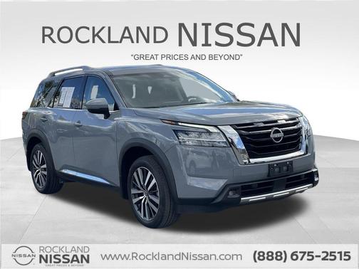 2022 Nissan Pathfinder Platinum