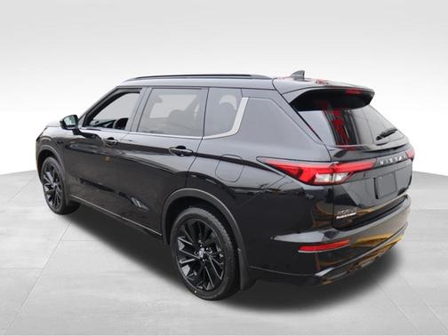 Cosmic Black 2026 Nissan Rogue Plug-In Hybrid PLAT