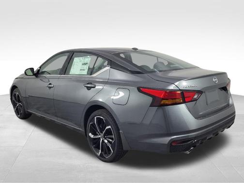 Gun Metallic 2026 Nissan Altima 2.5 SR
