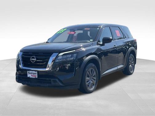 2023 Nissan Pathfinder S