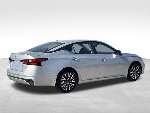 Brilliant Silver Metallic 2026 Nissan Altima 2.5 SV