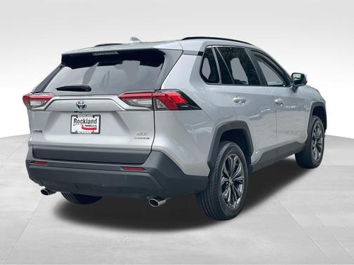 2022 Toyota RAV4 Hybrid 