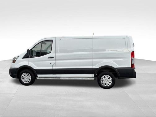 Oxford White 2023 Ford Transit-250 Base