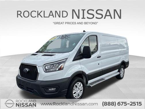 Oxford White 2023 Ford Transit-250 Base