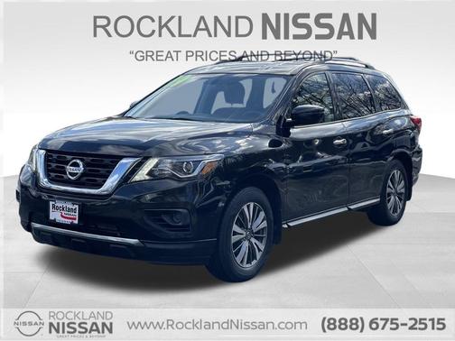 2019 Nissan Pathfinder S