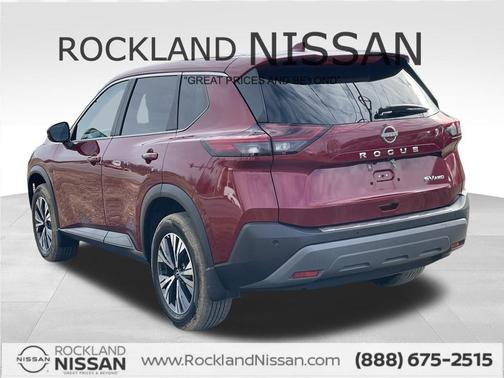 2022 Nissan Rogue SV