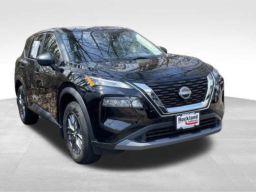 Black 2023 Nissan Rogue S