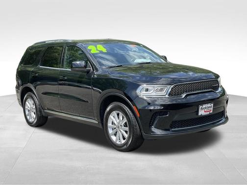 Black Clearcoat 2024 Dodge Durango SXT