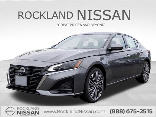 2025 Nissan Altima SL