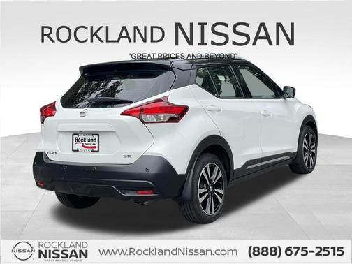 2020 Nissan Kicks SR