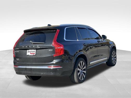 2024 Volvo XC90 B5 Plus Bright Theme