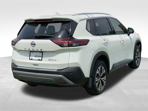 White 2023 Nissan Rogue SV