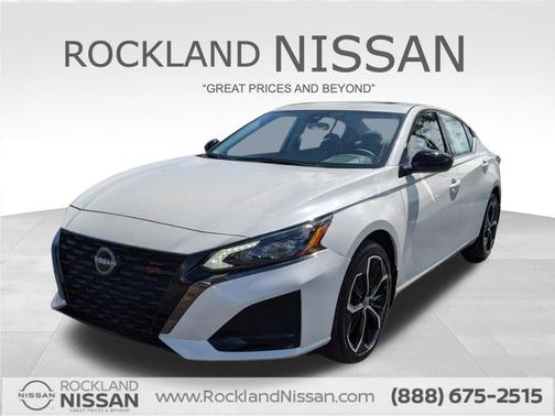 2025 Nissan Altima SR