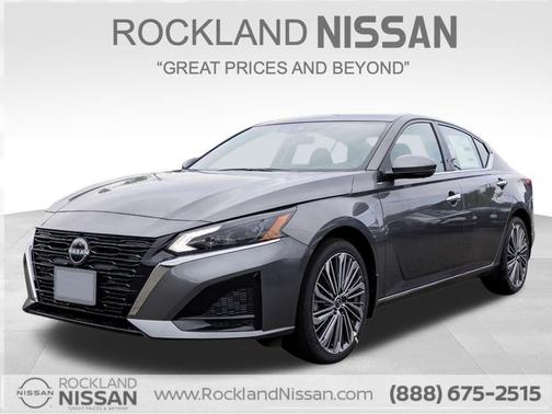2025 Nissan Altima SL