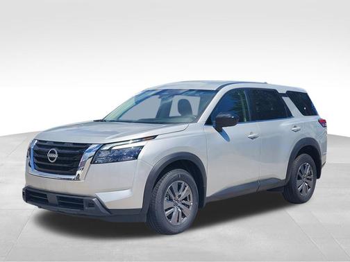 2025 Nissan Pathfinder S