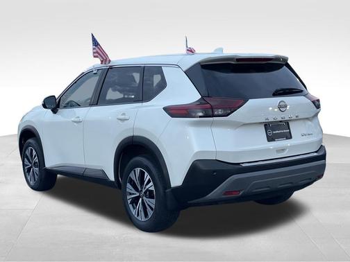 White 2023 Nissan Rogue SV
