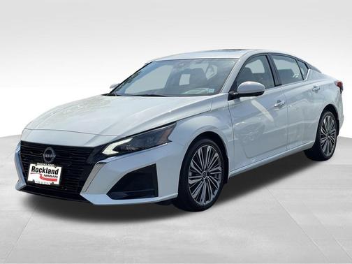2023 Nissan Altima 2.5 SL