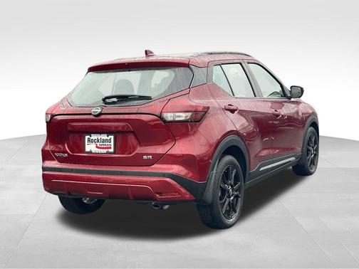 Scarlet Ember 2023 Nissan Kicks SR