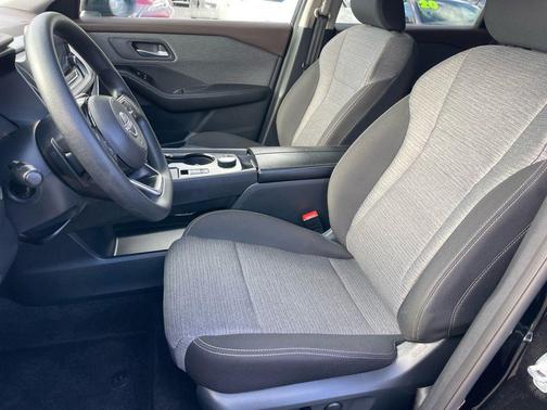 Black 2023 Nissan Rogue SV