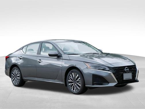 Gun Metallic 2026 Nissan Altima SV