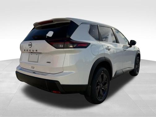 Everest White P 2026 Nissan Rogue SV