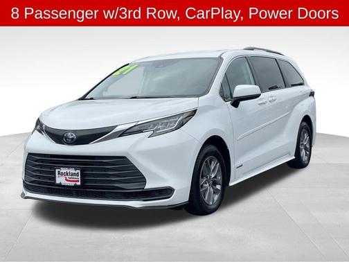 2021 Toyota Sienna LE