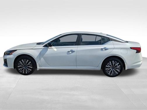 White 2026 Nissan Altima 2.5 SV