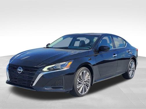 2025 Nissan Altima SL