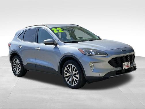 2022 Ford Escape Titanium