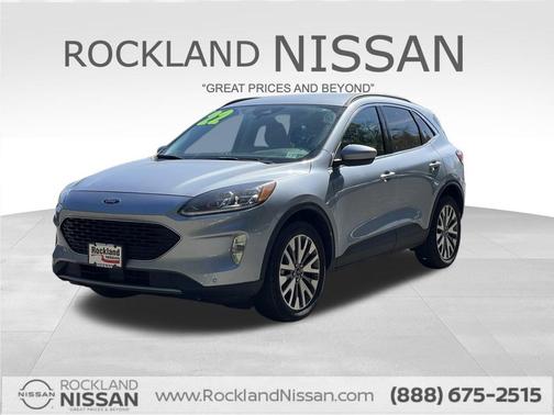 2022 Ford Escape Titanium