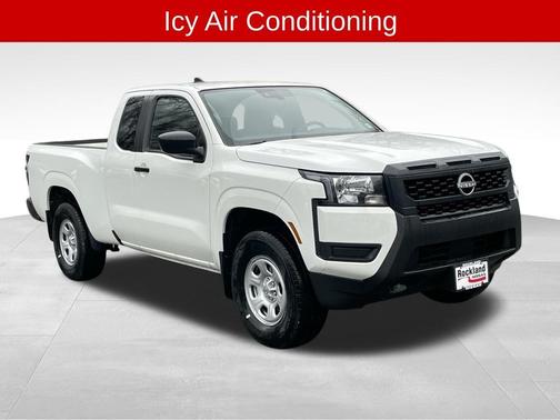 2025 Nissan Frontier S