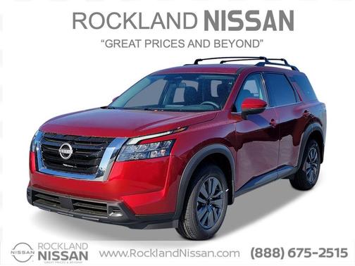 2025 Nissan Pathfinder SV