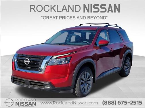 2025 Nissan Pathfinder SV
