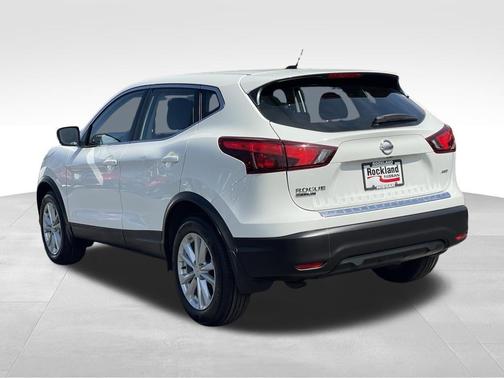 2018 Nissan Rogue Sport S