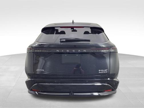 2025 Nissan ARIYA EVOLVE+