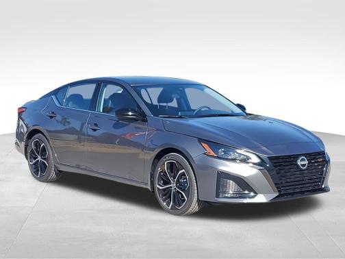 Gun Metallic 2026 Nissan Altima 2.5 SR