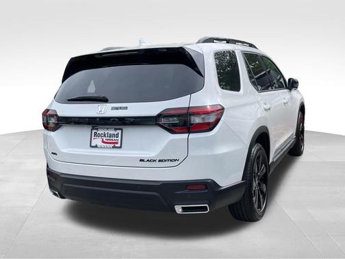 Taffeta White 2025 Honda Pilot Black Edition