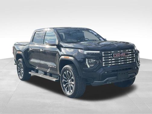 2023 GMC Canyon Denali