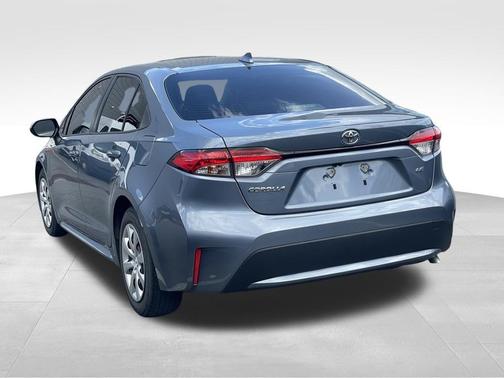CELESTITE 2022 Toyota Corolla LE